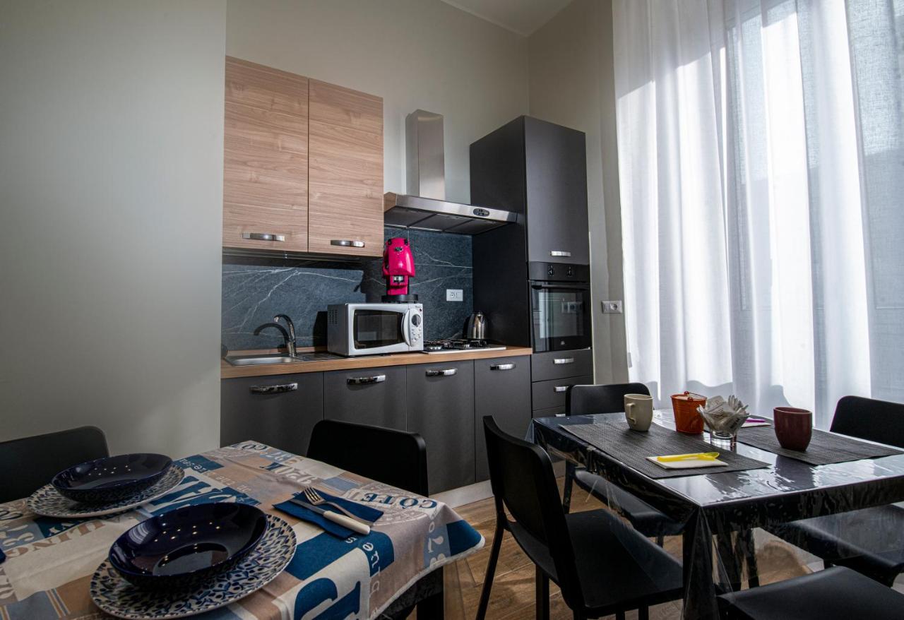 Bed and Breakfast Vivi A Napoli Exterior foto